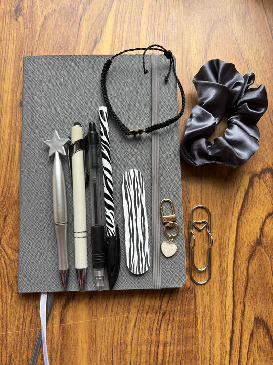 Monochrome Stationary gift set